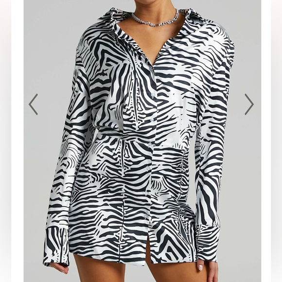 LIONESS - MIRROR IMAGE MINI DRESS IN ZEBRA - Picture 12 of 14